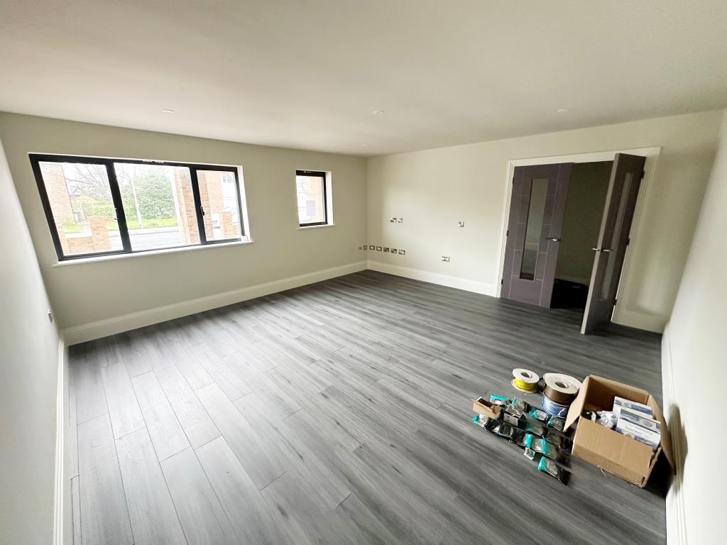 Lot: 63 - ATTRACTIVE DETACHED DWELLING TO BE FINISHED - Living room